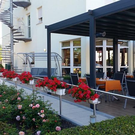 Hôtel-Restaurant Gulliver Bascharage Exterior foto